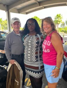 Scenic Bahamas tour stop with Donika Transportation Bahamas