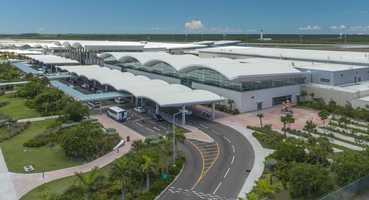 Stress-Free Group Transportation in Nassau: Here’s How Donika Delivers