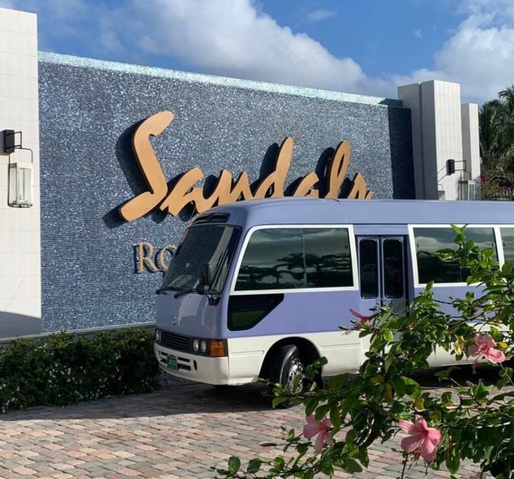 Luxury airport transfer vehicle in Nassau – Donika Transportation Bahamas