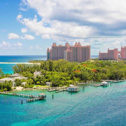 Private island tour in the Bahamas with Donika Transportation