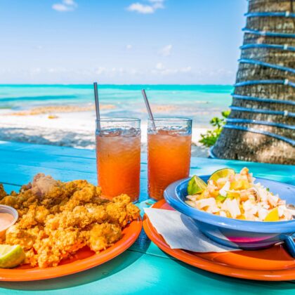 Conch-fritters-conch-salad-punch-Bahamas